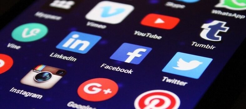 Πως τα social media βλάπτουν την εργασία σας | jobstoday.gr